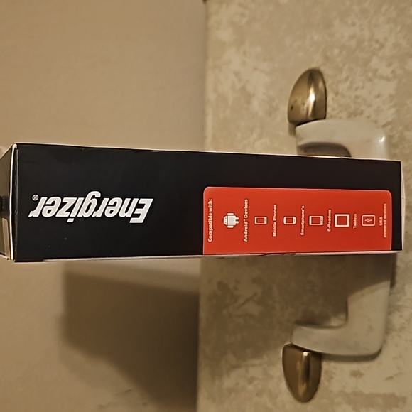 NWT Energizer Combo USB Wall & Car Charger + Micro USB Cable - Picture 4 of 7